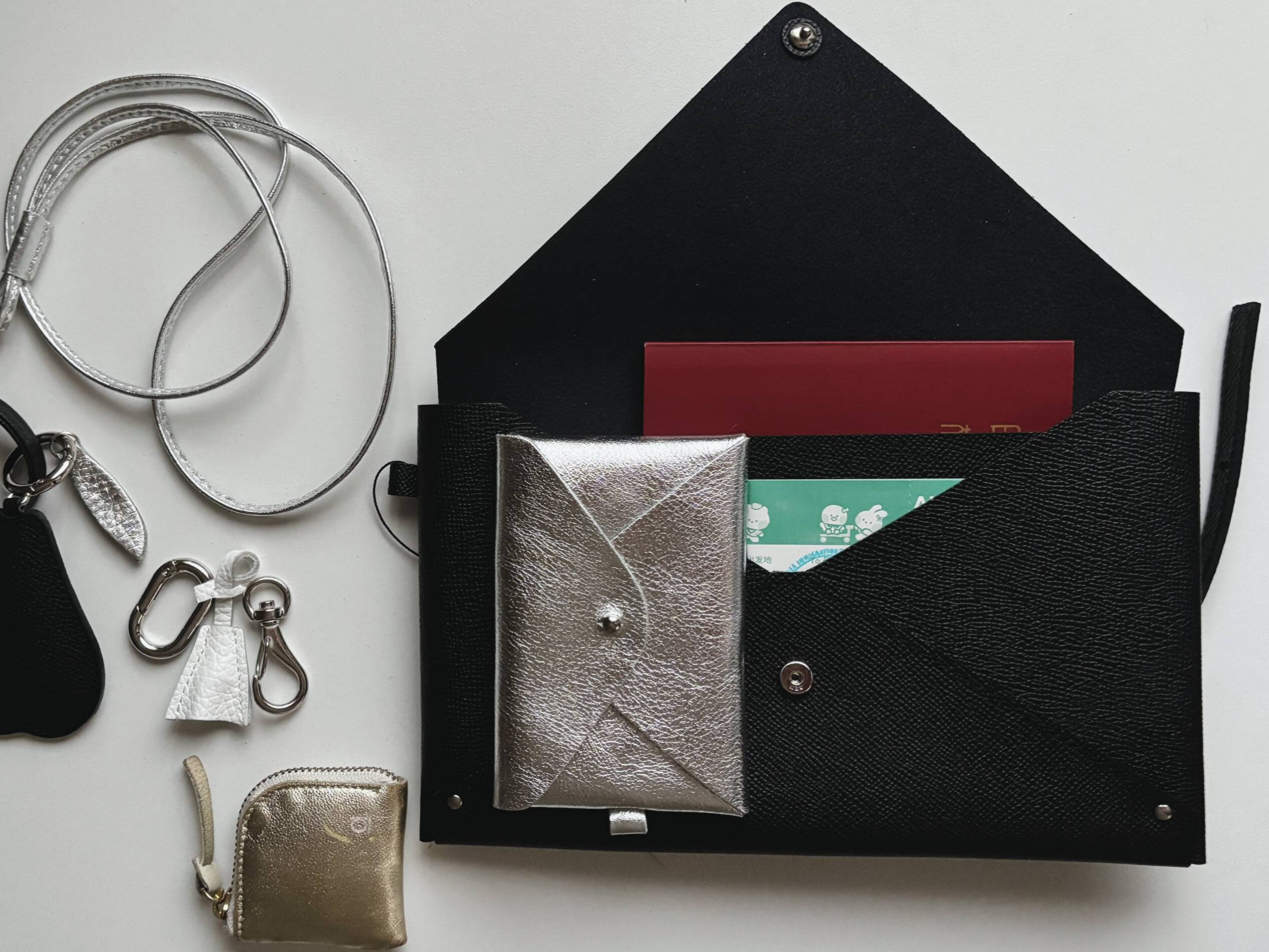 アー レターポシェット ブラック｜a Letter pochette｜アー 取扱Shop